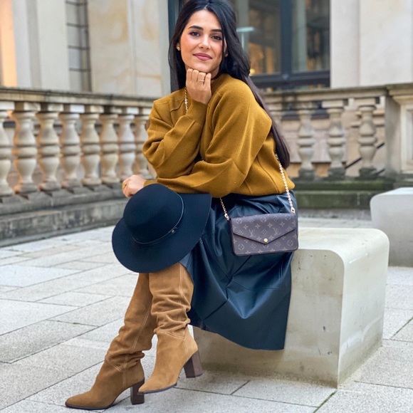 NWT Zara Seam Detail Knit Sweatshirt - Picture 2 of 7